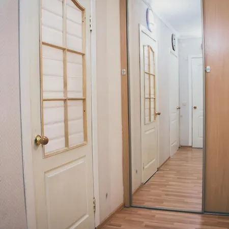 однокомнатная радом с центром Appartamento Bŭnzarito