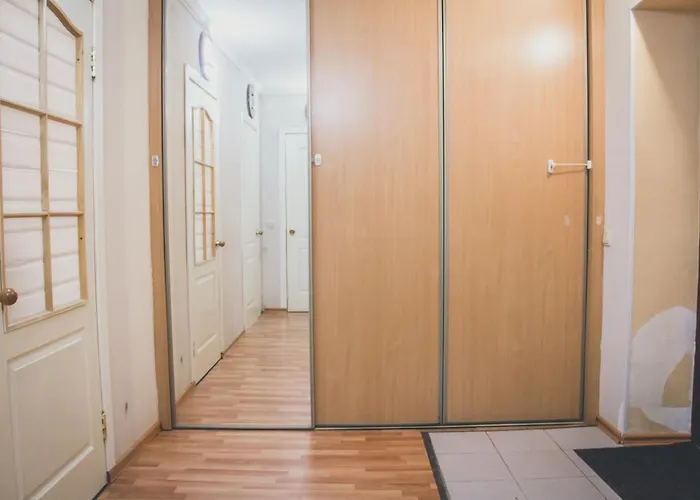 однокомнатная радом с центром Bŭnzarito